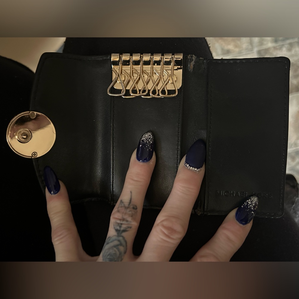 MK Key Case - Picture 2 of 12